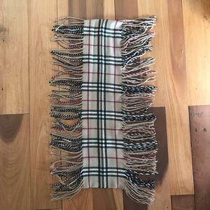 Burberry Cashmere Scarve